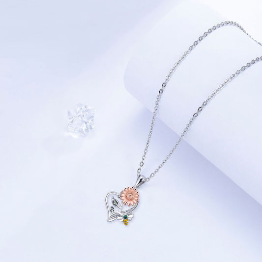 Garden Style Jewelry Bee Style On Sunflower